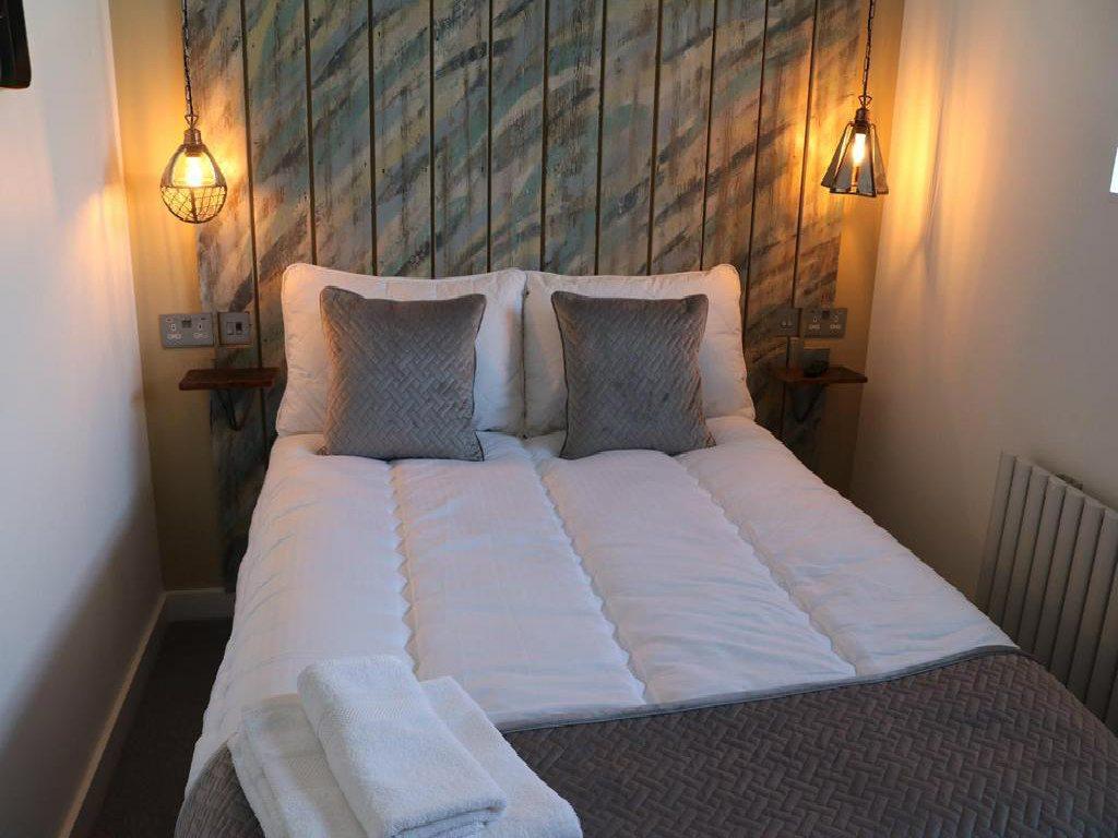 The Cherry Tree Hotel Kingston Blount ภายนอก รูปภาพ
