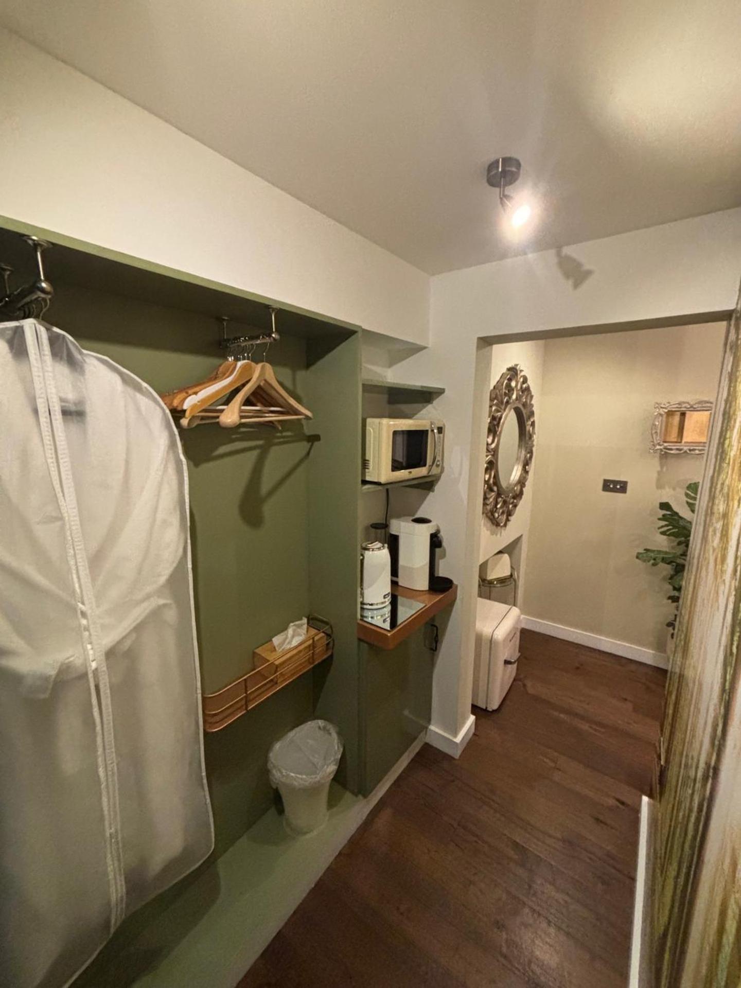 The Cherry Tree Hotel Kingston Blount ภายนอก รูปภาพ